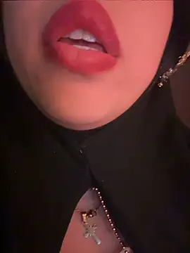 zahra_Jalid live