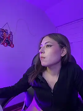 PrettyAmber live