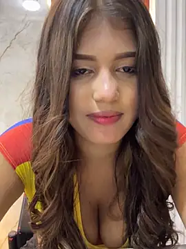Zoe_rousse01 live