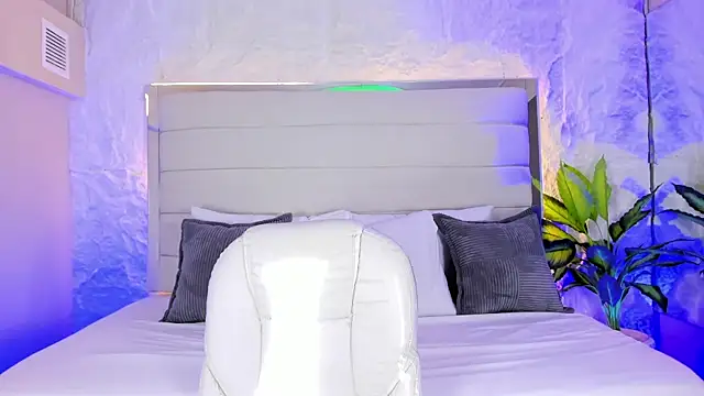 LissaBrown_ live