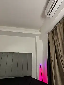 leonienoire live