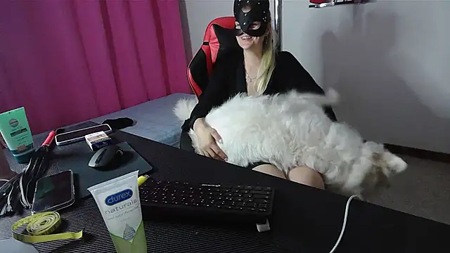 LolaSelvaggia live