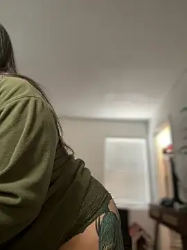 Alix_Valentine live