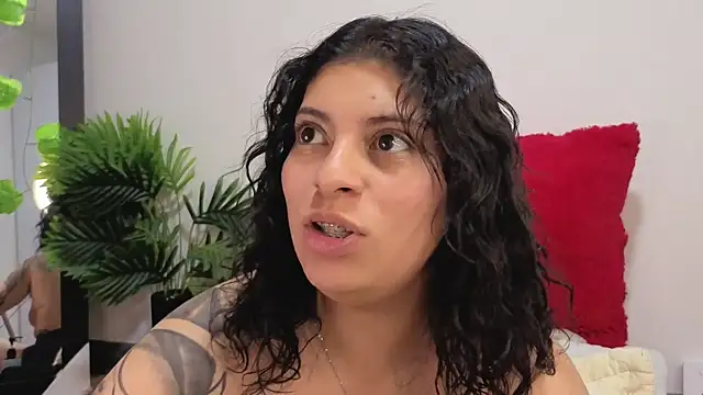 Iam_Issaa live