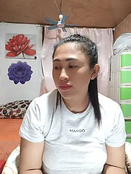 Filipina_Desire live