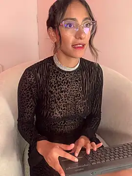 elegant__rouse live