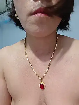 Ana_baby01 live