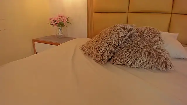 MELISSAROUGE live