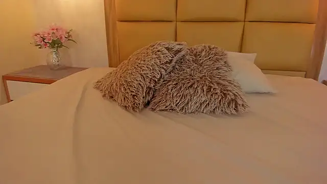 MELISSAROUGE live