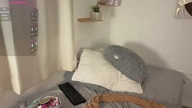 Maddy_Fox99 live