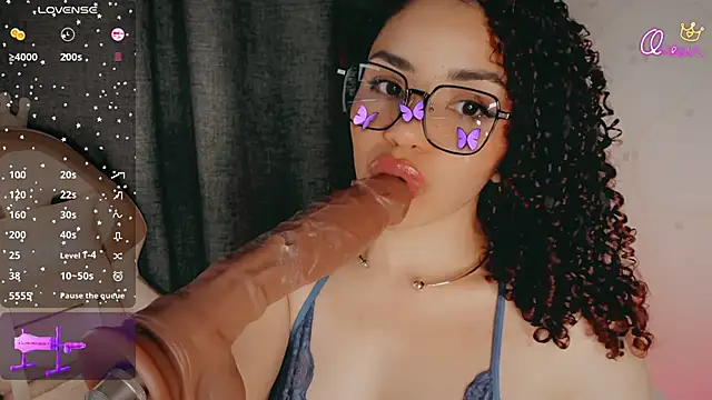Queen_Deepthroat live