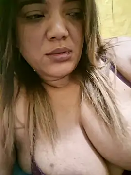 Indianpleasure300 live