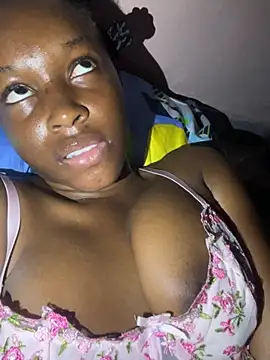 SassyPaulette live