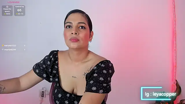 Leyacopper_ live