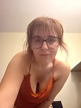 Ashloves_ live