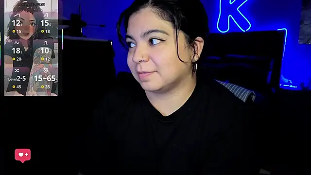 kimmiakiss22 live