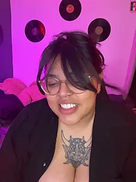 miacanela_xo live