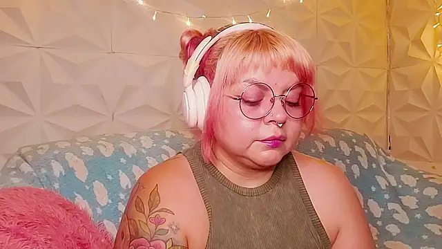 Satyn_doll live