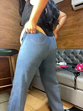 Alexia_Lerner live