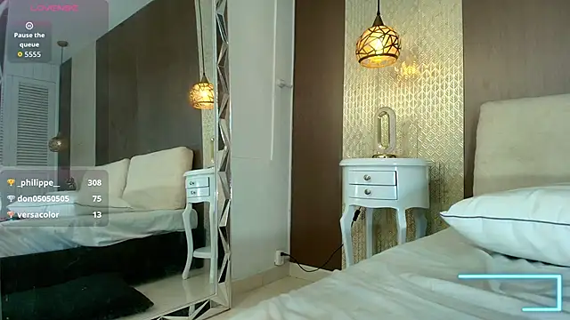 Tiifany_Baker live