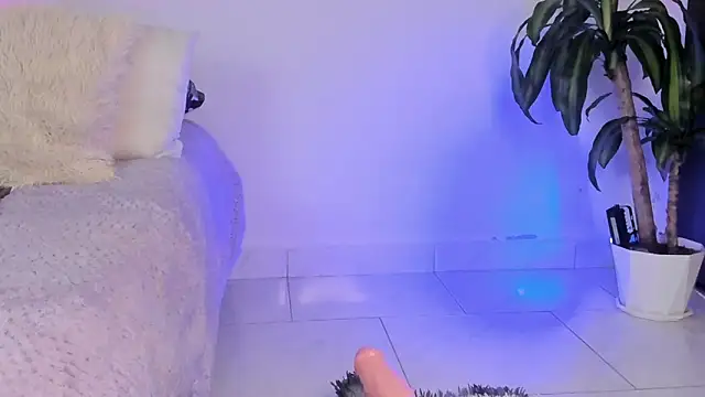 ValerieFlorez_ live