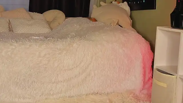 Regina_Amour live