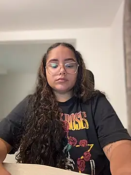 CurlyGirl_1 live