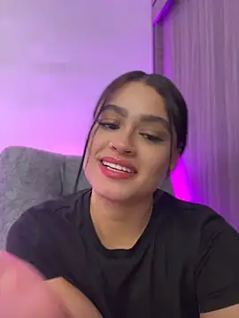 Victoria_Lux_ live