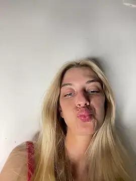 Bellalolahot live