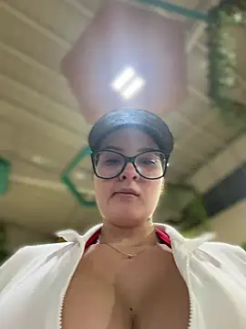 GabyMejiaa live