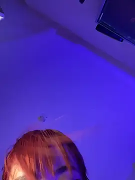 Alee23__ live