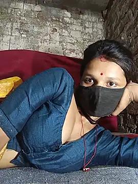 Hoty_girl_143 live