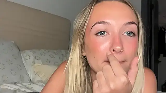kelseyblu profile