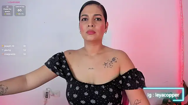 Leyacopper_ live