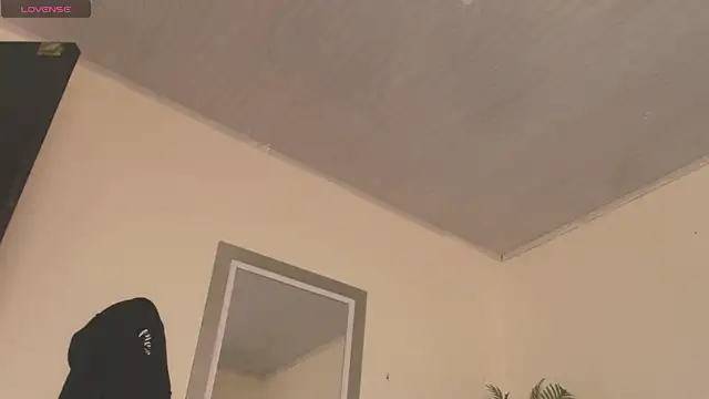 Pammela_Smith live