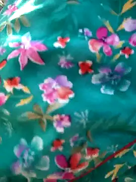 riyana_tai live