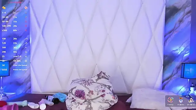 DanniaMonroee live