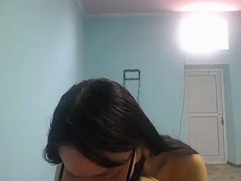 elllaaxx live