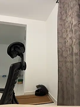 CurlyGirl_1 live
