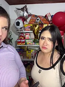 kitty__pinnk live