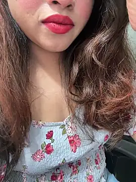 Yours_riya11 live