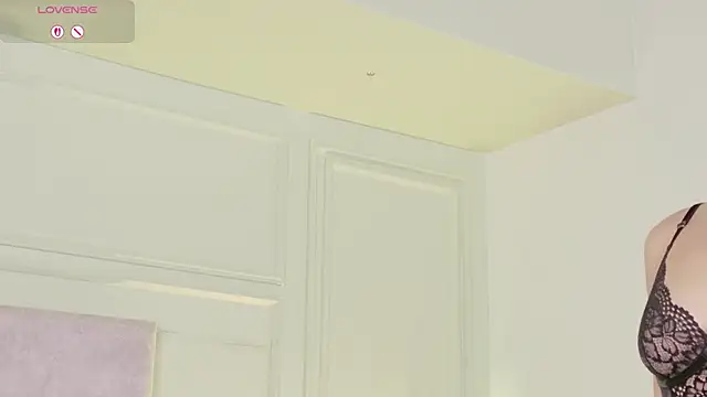 MaddisonEvanss live