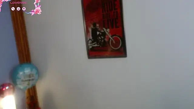 Nadia_84 live