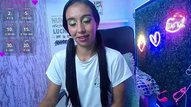 sandra_petite19 live