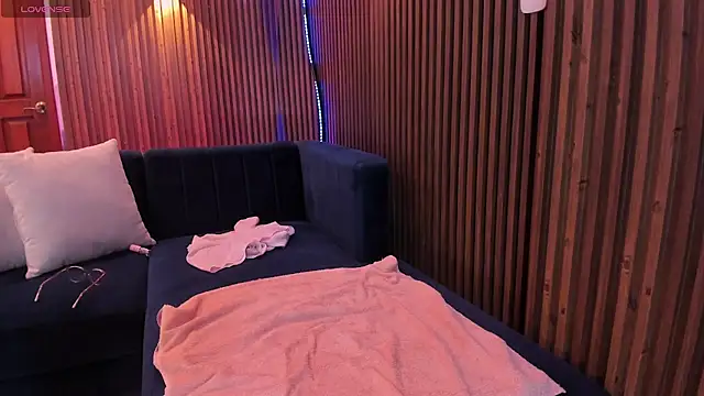 Emma_caarter_ live