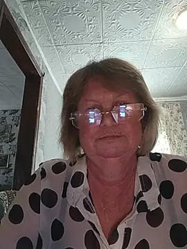 MilashkaCutie50 live