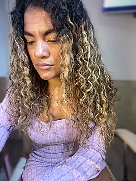 AngelPinkk_ live