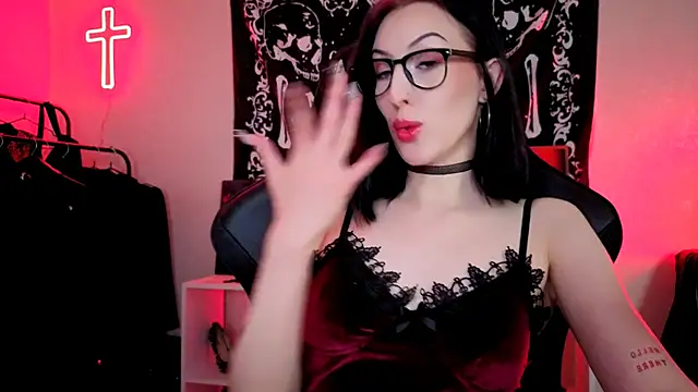 Miss_Alice__ live