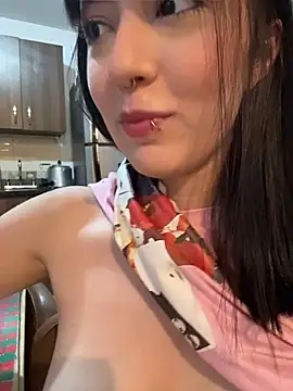 HinaSweet live