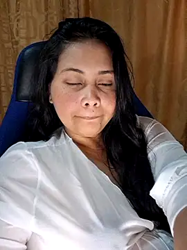Alessandraa- live